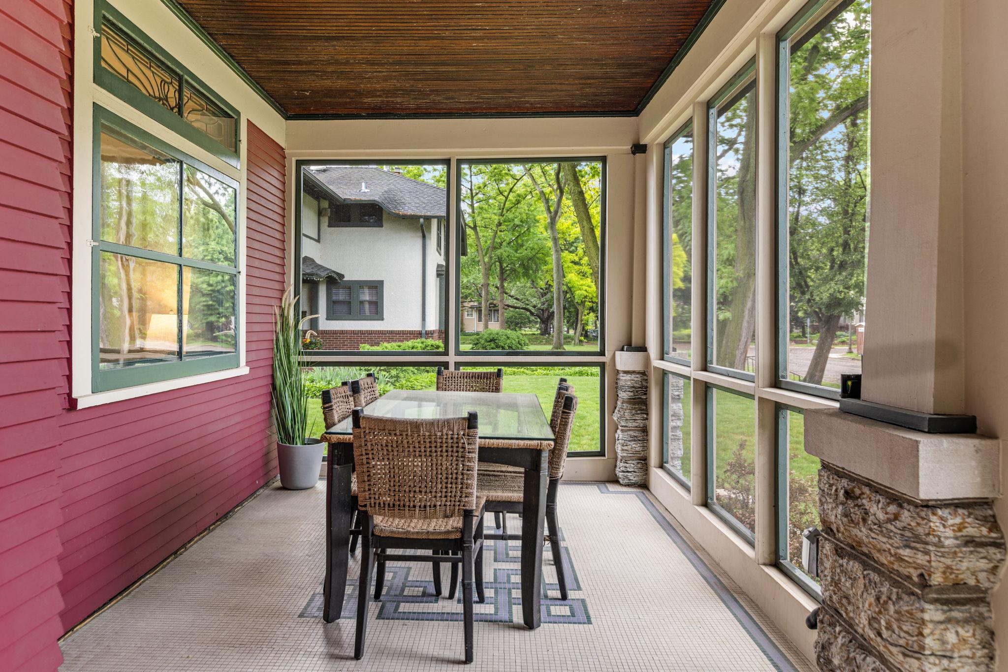 dine inside or out!