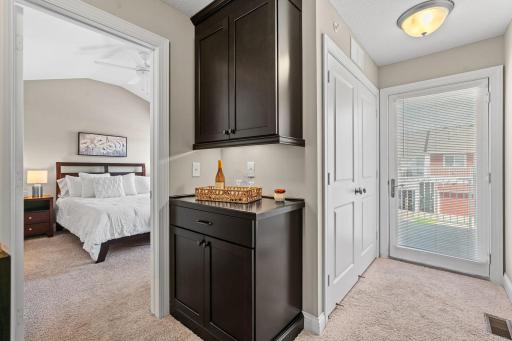 Upper Level w/ 3 Beds, 2 Baths & Laundry.