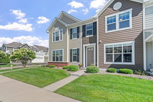 11819 84th Avenue N, Maple Grove, MN 55369
