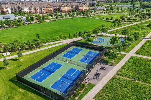 Located near The Shoppes at Arbor Lakes, Central Park of Maple Grove, Elm Creek Park Reserve, restaurants, shopping + easy freeway access.