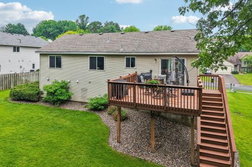 65-web-or-mls-Bluebird Trail NE-S0906-065.jpg