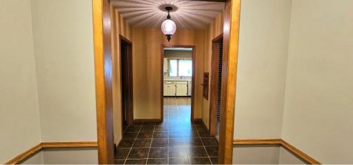 505 E 3rd Street, Morris, MN 56267