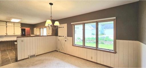 505 E 3rd Street, Morris, MN 56267