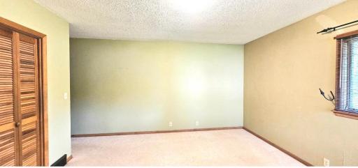 505 E 3rd Street, Morris, MN 56267