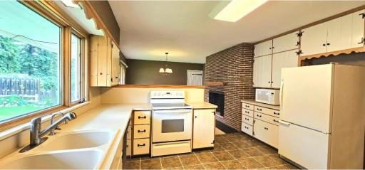505 E 3rd Street, Morris, MN 56267
