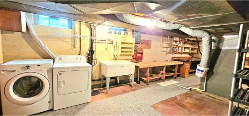 505 E 3rd Street, Morris, MN 56267