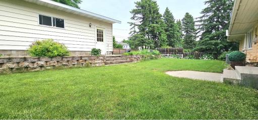505 E 3rd Street, Morris, MN 56267