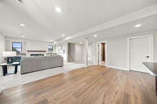 18742 Jarosite Court, Lakeville, MN 55044