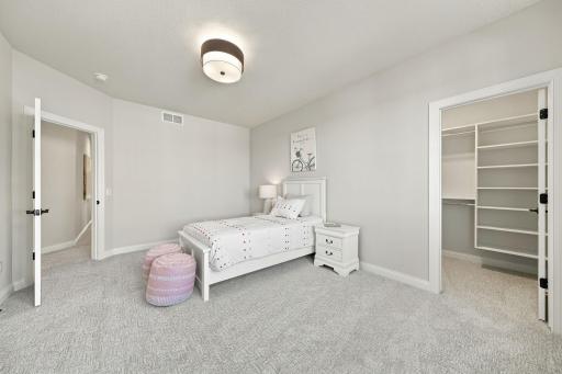18742 Jarosite Court, Lakeville, MN 55044