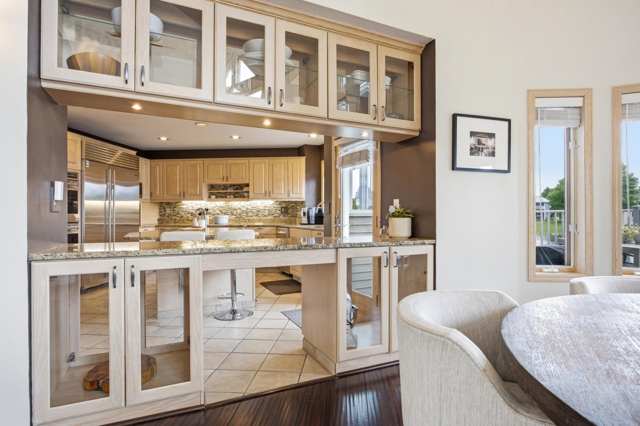 Breakfast Bar