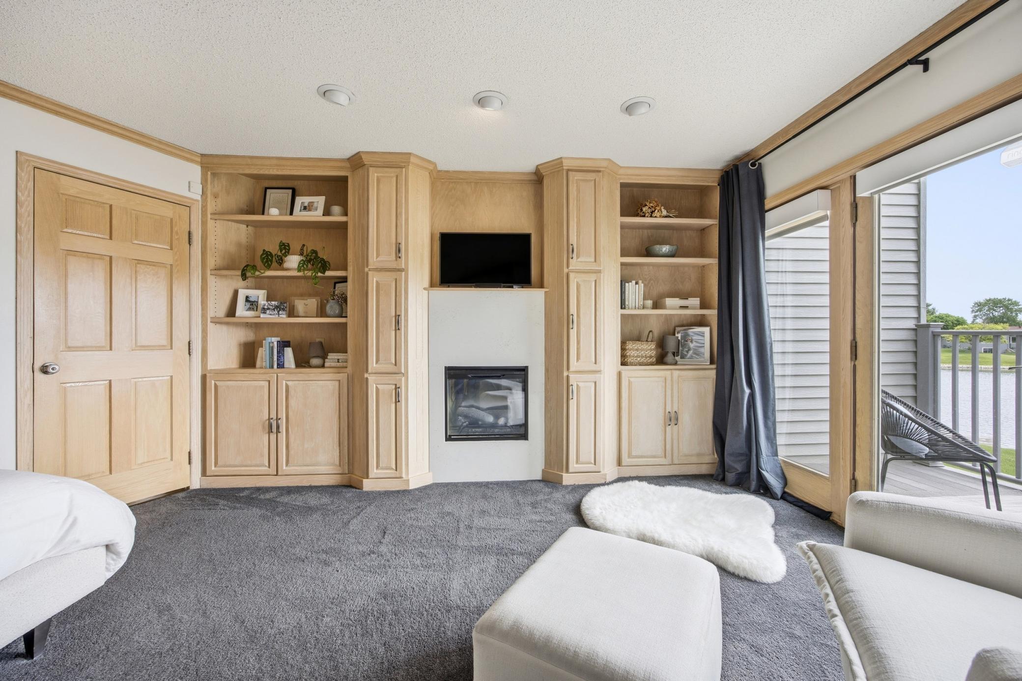 Primary Suite Built ins & Fireplace
