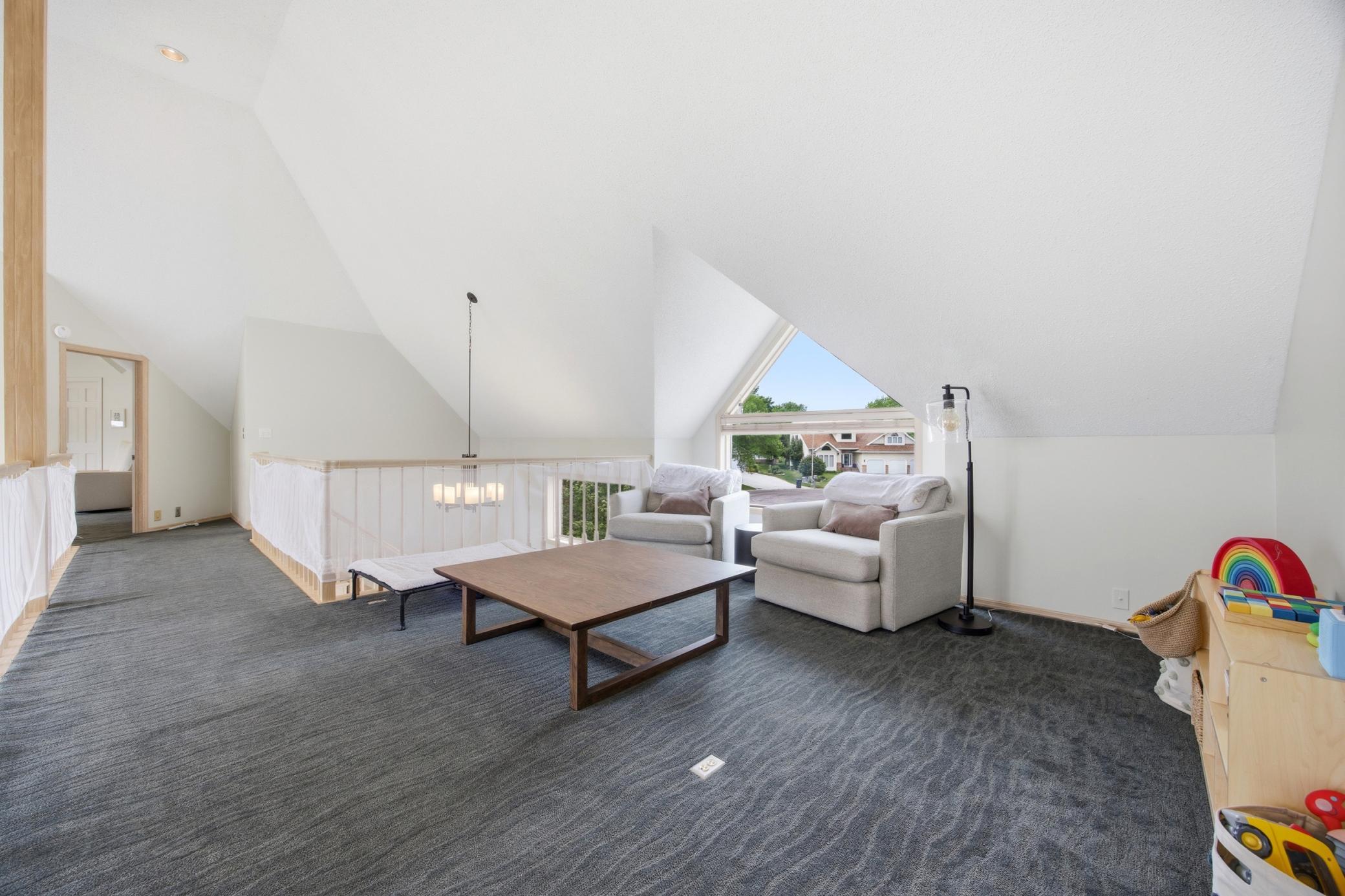 Upper Level Loft
