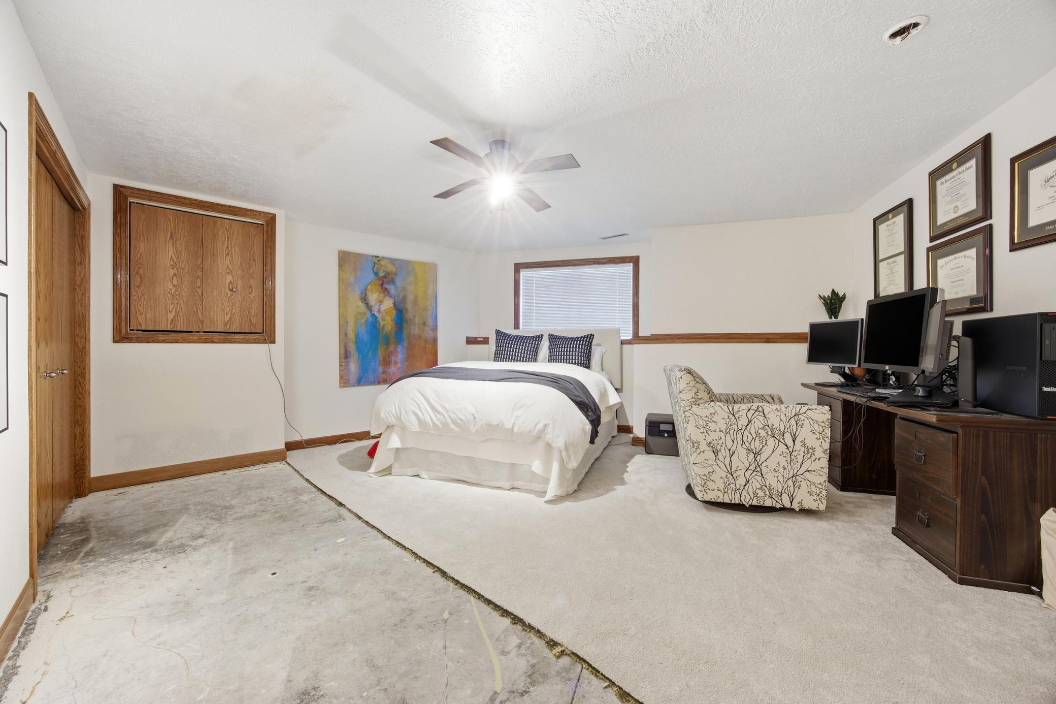 Spacious Bedroom 5
