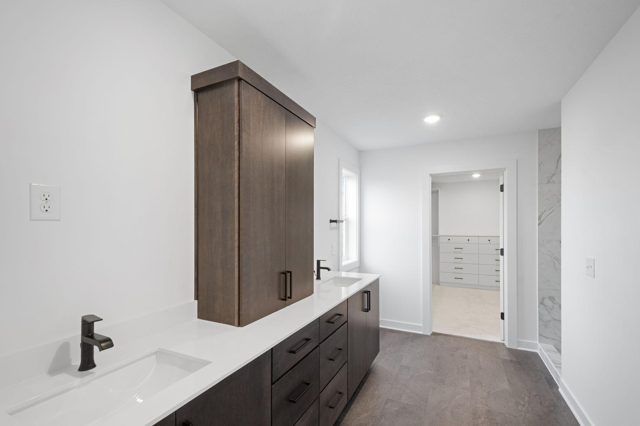 Owner's bath