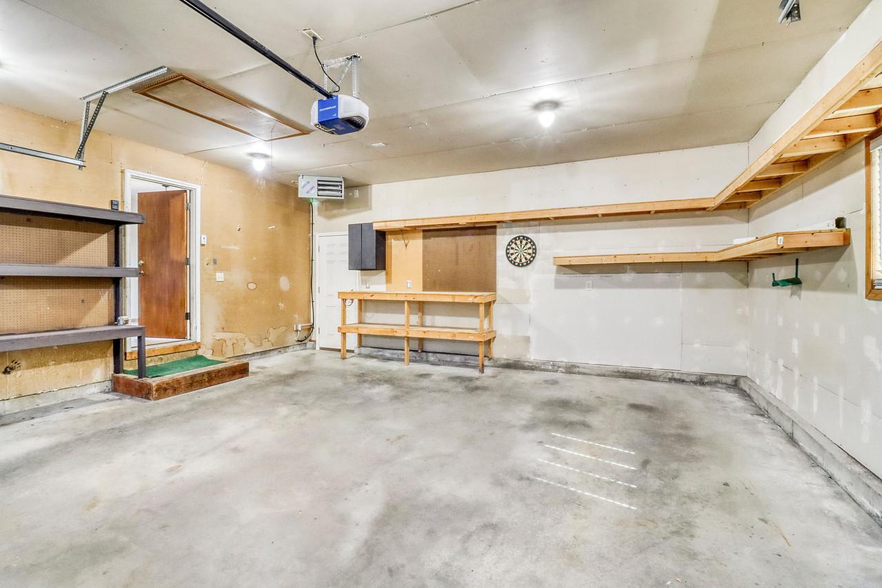 Garage1_1-1280.JPG