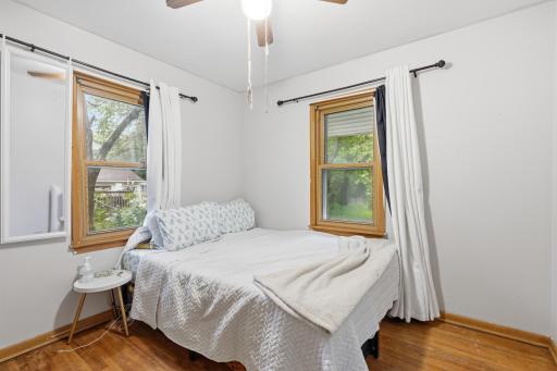 1450 Sandhurst Avenue E, Saint Paul, MN 55109