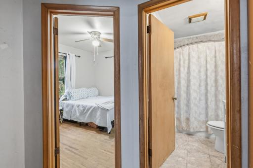 1450 Sandhurst Avenue E, Saint Paul, MN 55109