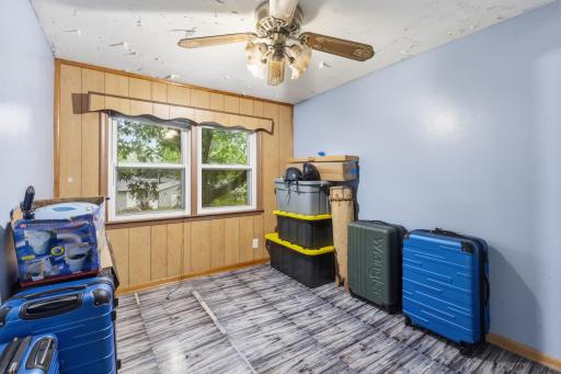 1450 Sandhurst Avenue E, Saint Paul, MN 55109