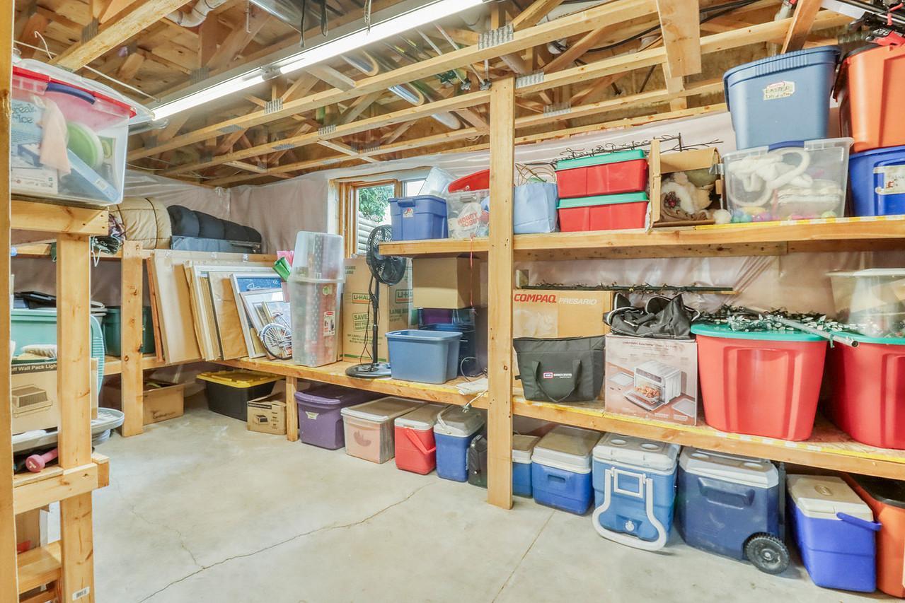 Basement1_2-1280.JPG