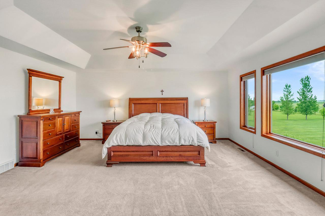 Primary Bedroom1_1-1280.JPG