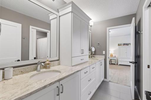 Full bathroom with dbl vanity for bedroom 4 & 5