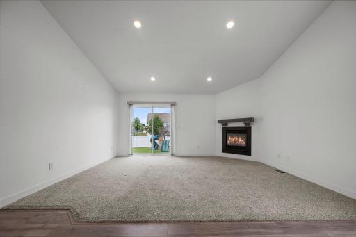 7538 Ochoa Avenue NE, Otsego, MN 55330
