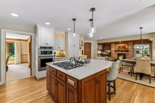 6306 Maple Ridge, Excelsior, MN 55331