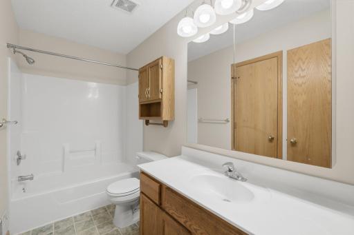 2213 E 117th Street, Burnsville, MN 55337