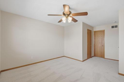 2213 E 117th Street, Burnsville, MN 55337