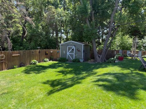 8 Imperial Drive E, West Saint Paul, MN 55118