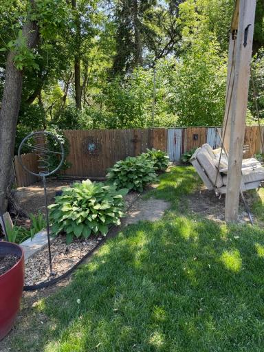 8 Imperial Drive E, West Saint Paul, MN 55118