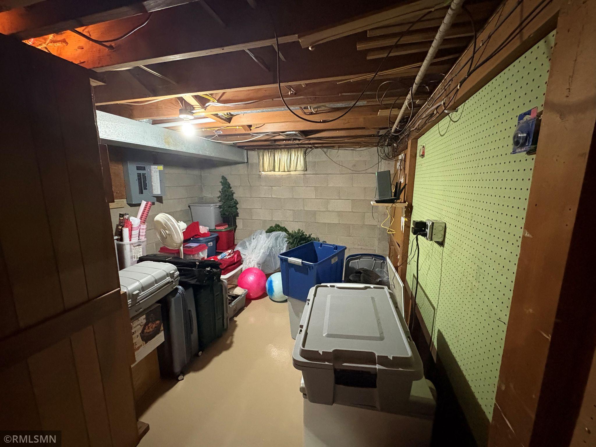 Storage 2.JPG