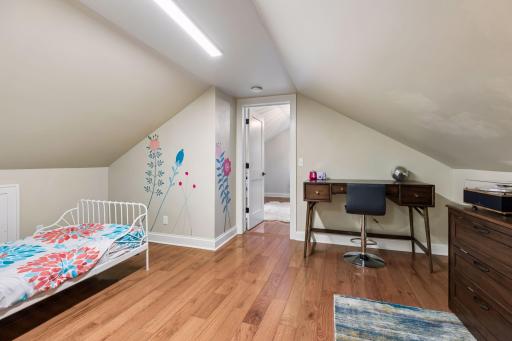 5129 Xerxes Avenue S, Minneapolis, MN 55410