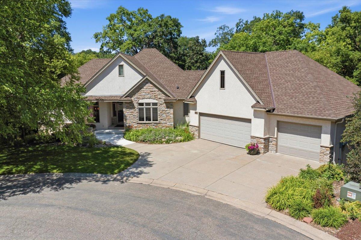 Gorgeous 2000 built walkout rambler on a 3.61 acre lot