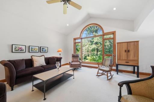1900 Timber Ridge Drive, Burnsville, MN 55306