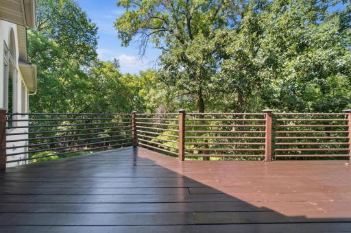 1900 Timber Ridge Drive, Burnsville, MN 55306