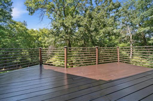 1900 Timber Ridge Drive, Burnsville, MN 55306