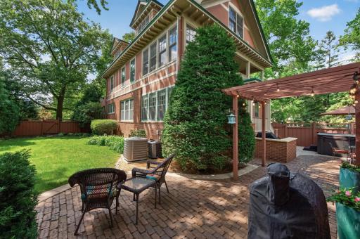 4805 Pleasant Avenue, Minneapolis, MN 55419
