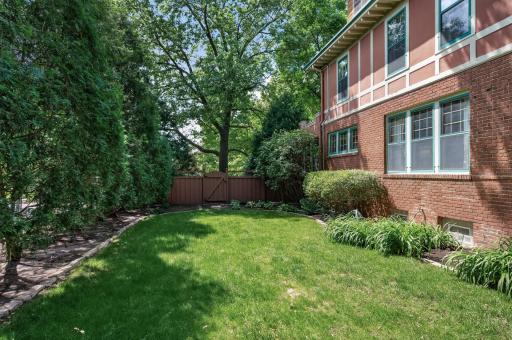 4805 Pleasant Avenue, Minneapolis, MN 55419