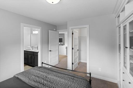 5220 Yellowstone Lane N, Minneapolis, MN 55446