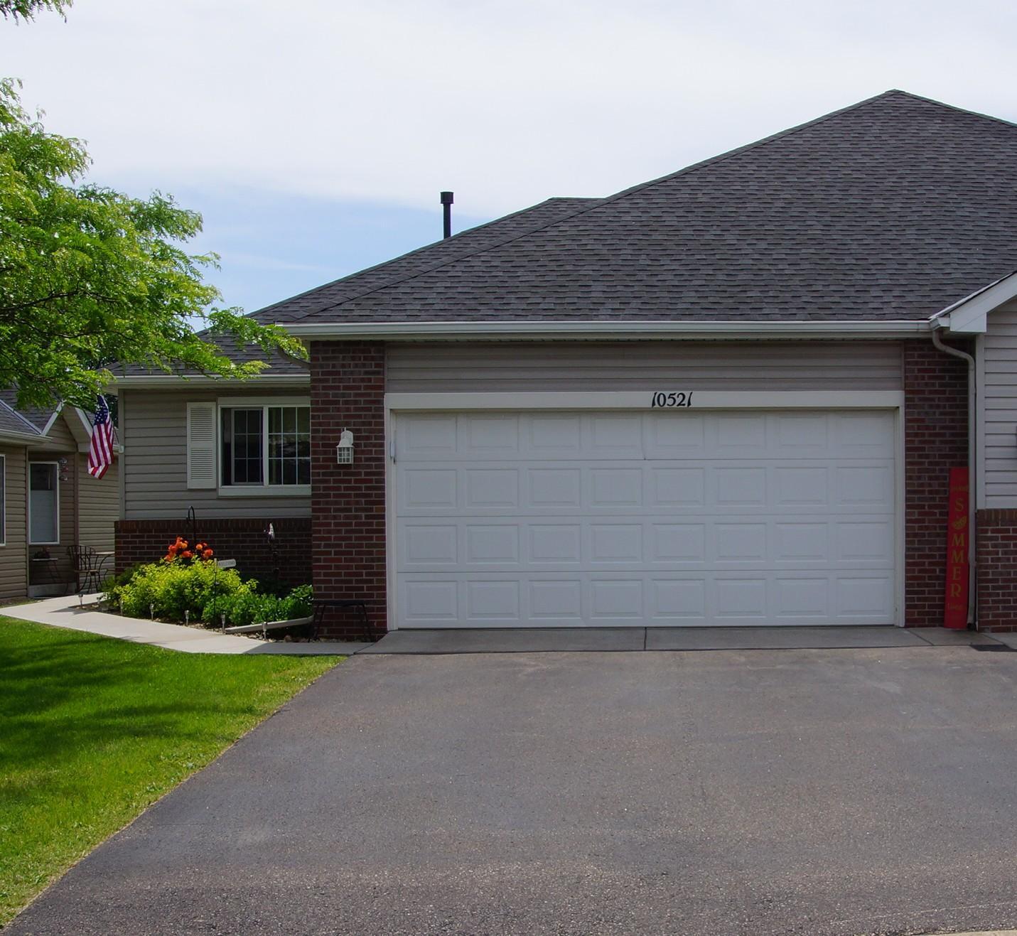 Super opportunity to buy a 3 bedroom 2 bath town home that backs to a wonderful green space. This unit is on the back side of the complex and backs to a huge green space area for quiet enjoyment