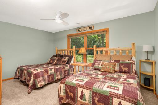 27985 Lakelawn Drive, Lindstrom, MN 55045