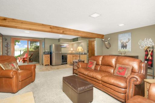 27985 Lakelawn Drive, Lindstrom, MN 55045