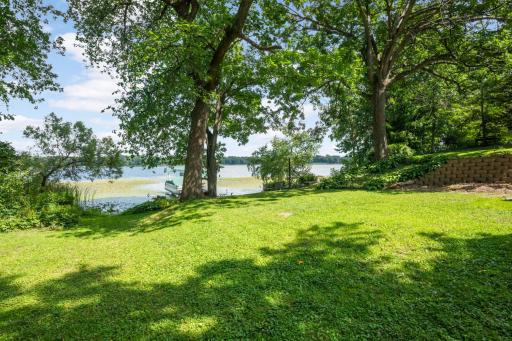 27985 Lakelawn Drive, Lindstrom, MN 55045