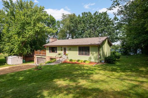 27985 Lakelawn Drive, Lindstrom, MN 55045