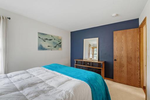 8528 Columbus Avenue S, Minneapolis, MN 55420