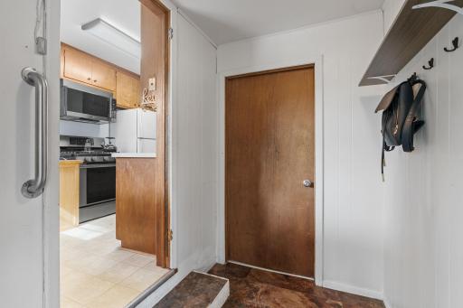 8528 Columbus Avenue S, Minneapolis, MN 55420