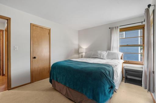 8528 Columbus Avenue S, Minneapolis, MN 55420