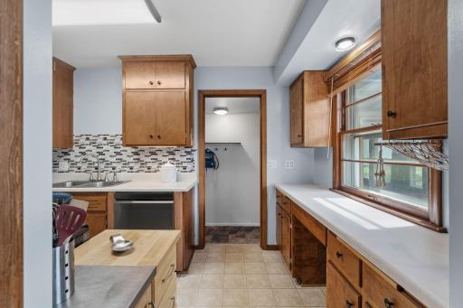 8528 Columbus Avenue S, Minneapolis, MN 55420