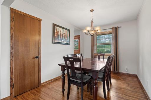 8528 Columbus Avenue S, Minneapolis, MN 55420
